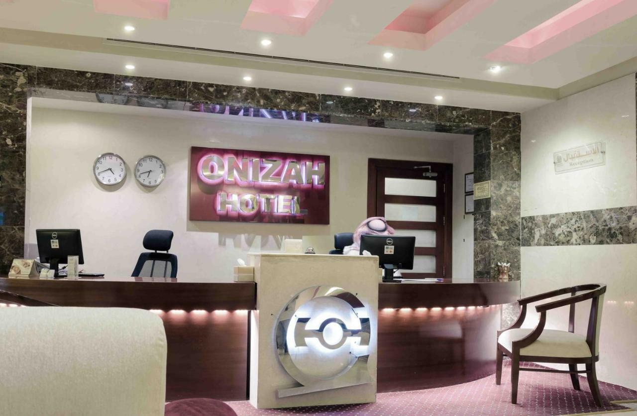 Onizah Hotel Unaizah Buitenkant foto